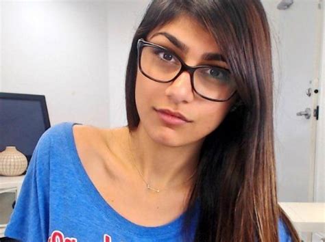 mia khalifa education|Mia Khalifa Wiki, Height, Weight, Age, Husband, Boyfriend,。